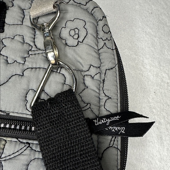 Thirty-one Floral Quilted Gray Laptop Bag - Picture 2 of 7